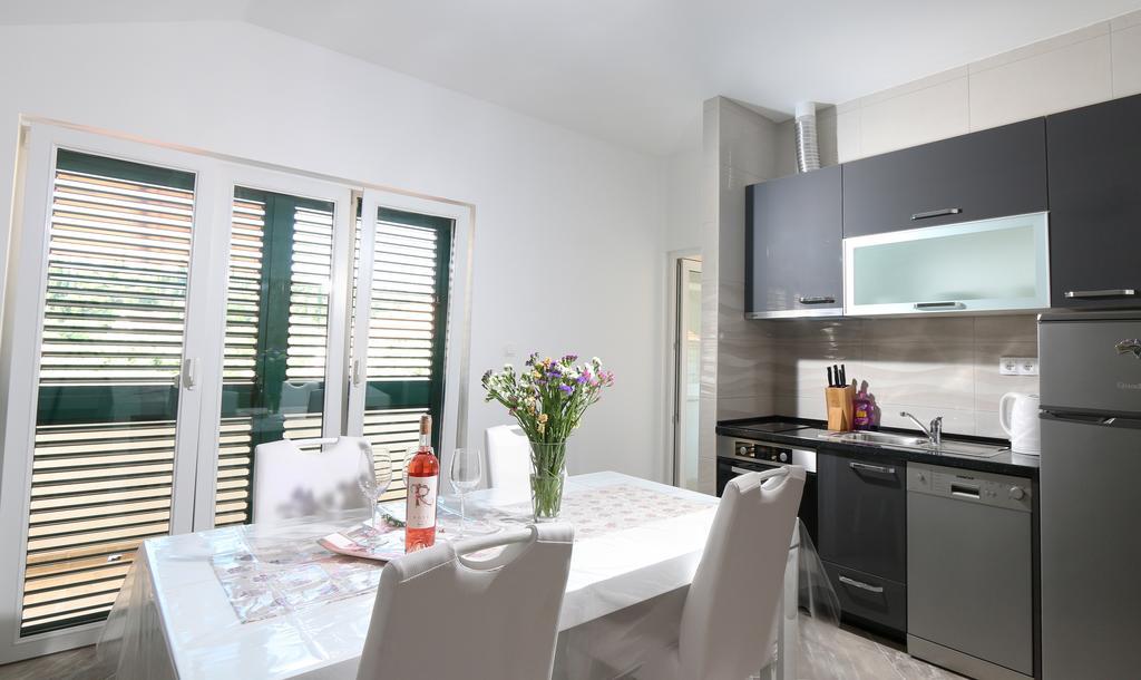 Apartments Jadranka Lovište Екстериор снимка