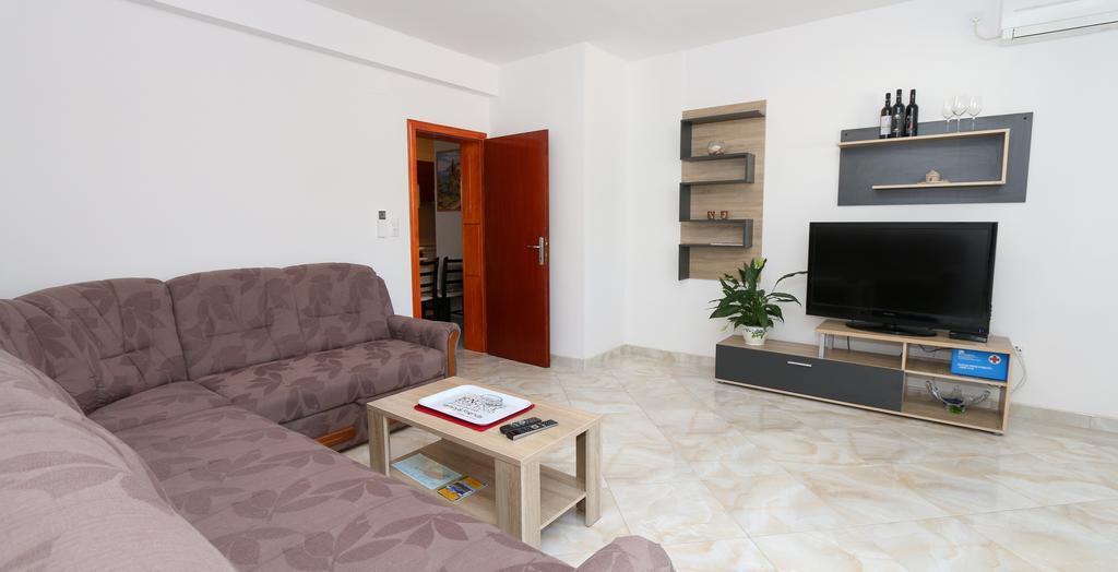 Apartments Jadranka Lovište Екстериор снимка
